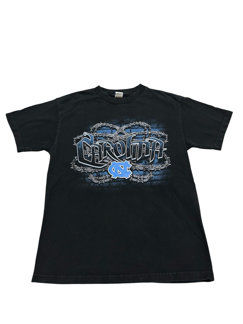 Vintage Y2K Men’s Small University of North Carolina Tar Heels T-Shirt